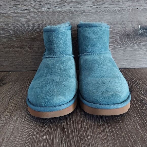 UGG Classic Mini II Boot Size 6 - Picture 2 of 11